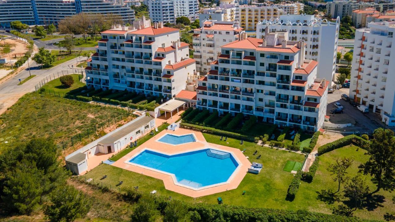 2Bdr Duplex W Ac & Pool In Portimao By Lovelystay Luaran gambar